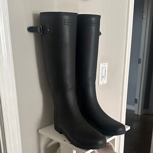 Hunter Women's Classic Black Tall Rain Boots